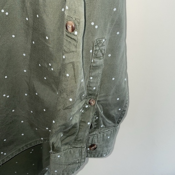 L.L. Bean long sleeve Tencel Lyocell v-neck top - Picture 3 of 6